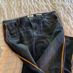 LOGO Ribbon sided Jeans
